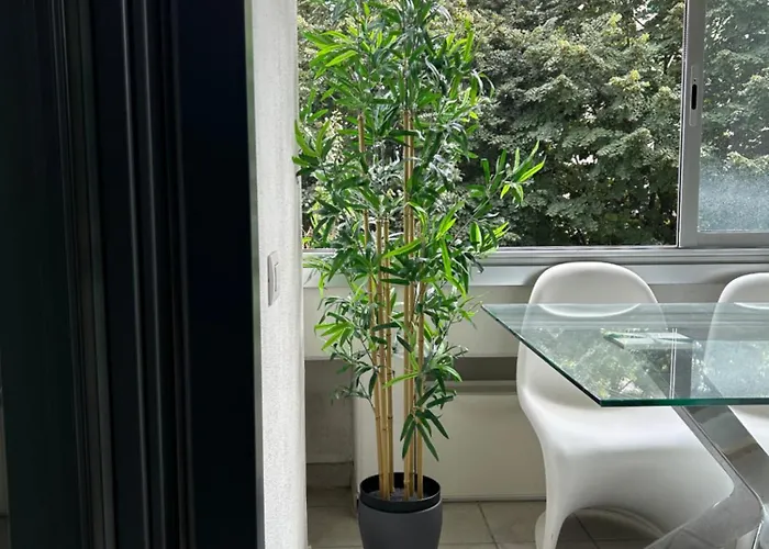 Oda ve Kahvaltı Dina 4*